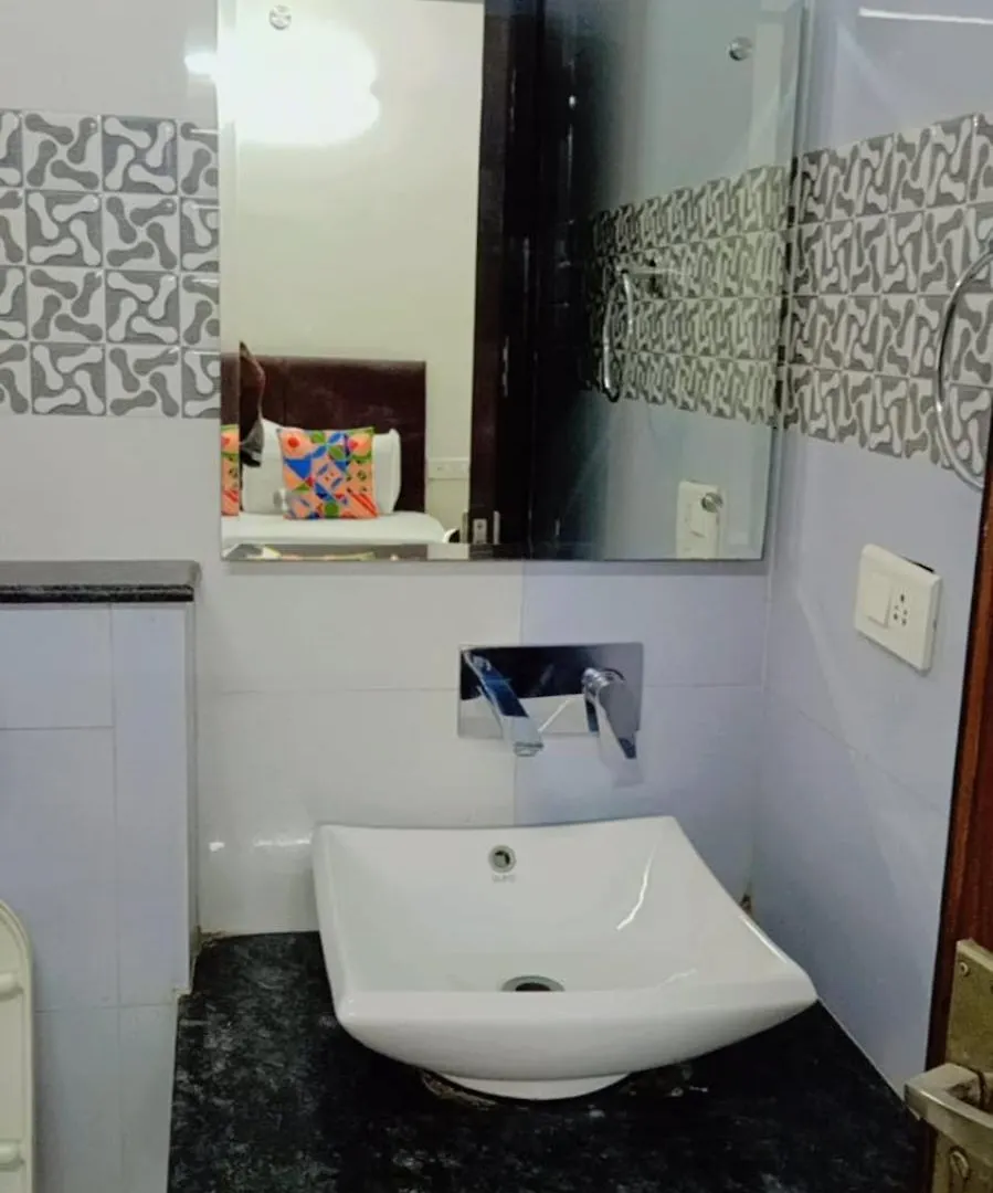 Guest house O2 Hotel Gurgaon India